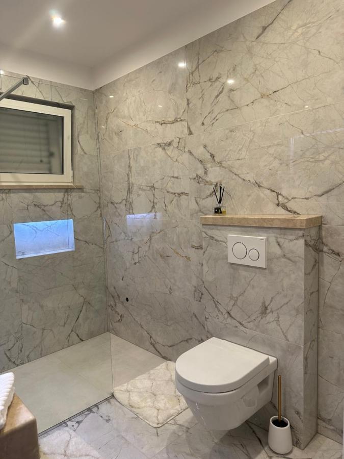 Rooftop Luxury Apartament Kastela Exterior photo