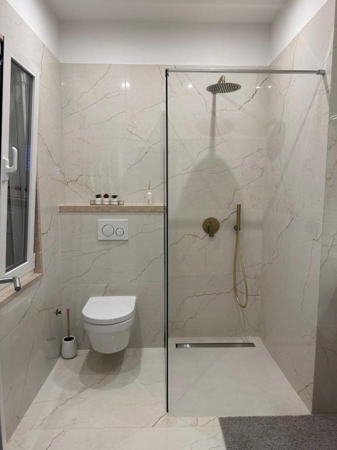 Rooftop Luxury Apartament Kastela Exterior photo